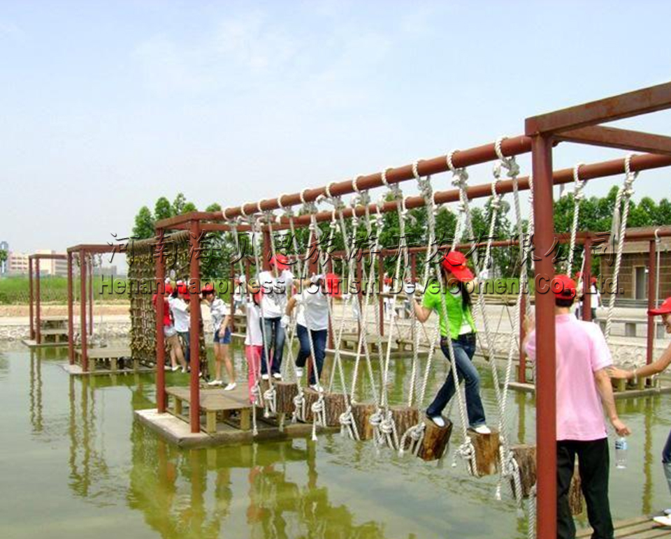 水上拓展器材