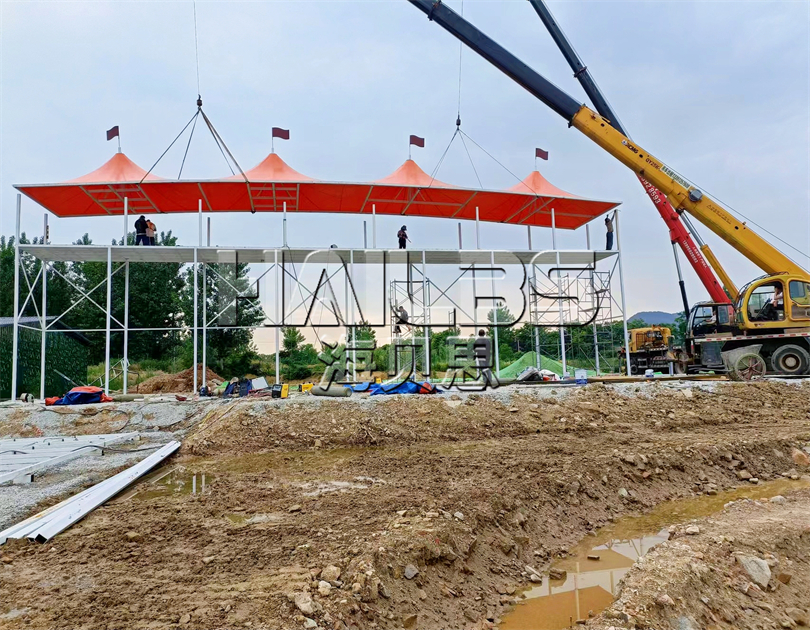 湖北麻城無動力樂園施工現(xiàn)場