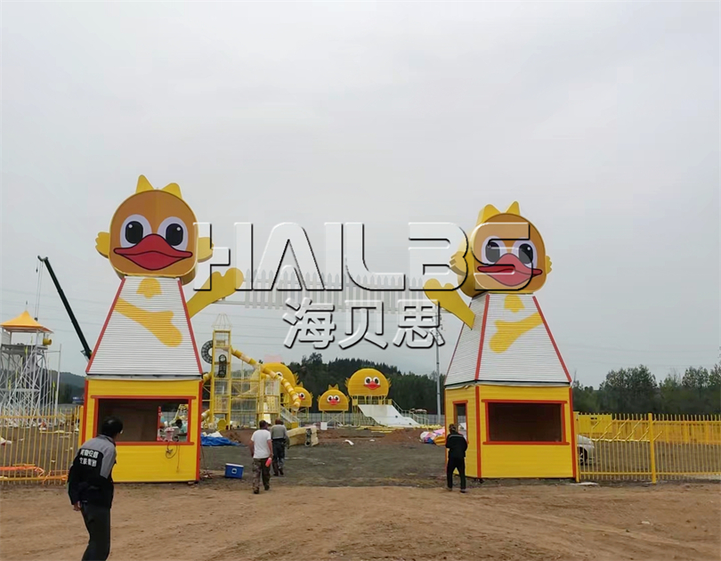 河北承德狂歡鴨主題無(wú)動(dòng)力樂(lè)園施工現(xiàn)場(chǎng)