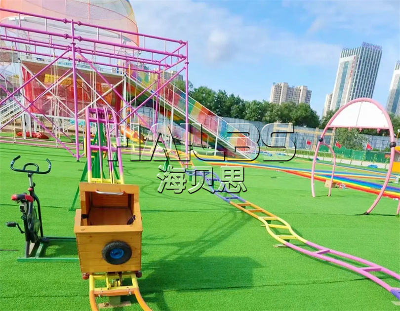 山東泰安七彩無(wú)動(dòng)力樂(lè)園
